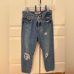 Levi’s Wedgie Straight